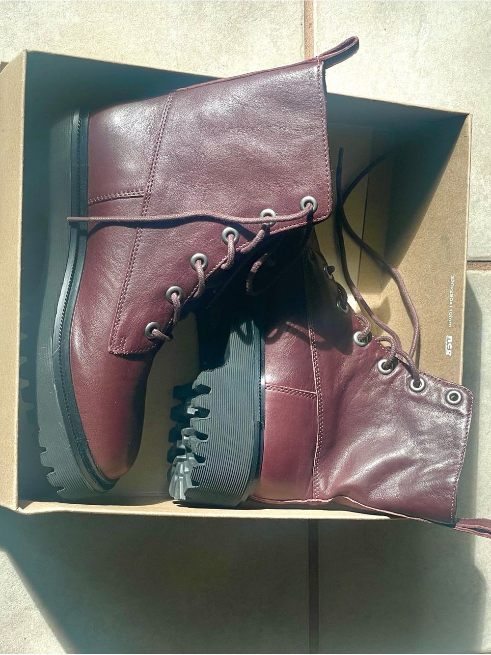 Madewell The Rayna Lace Up Boots - Picture 3 of 5